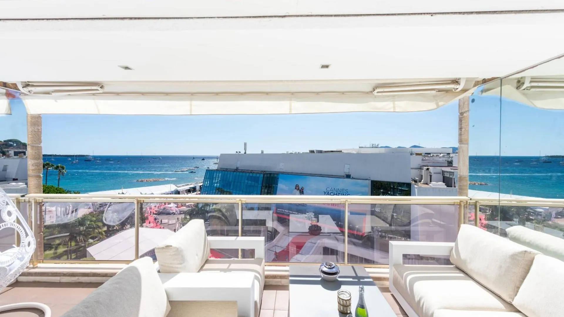1-Br Apartment On The Croisette Palais Des Festivals Cannes